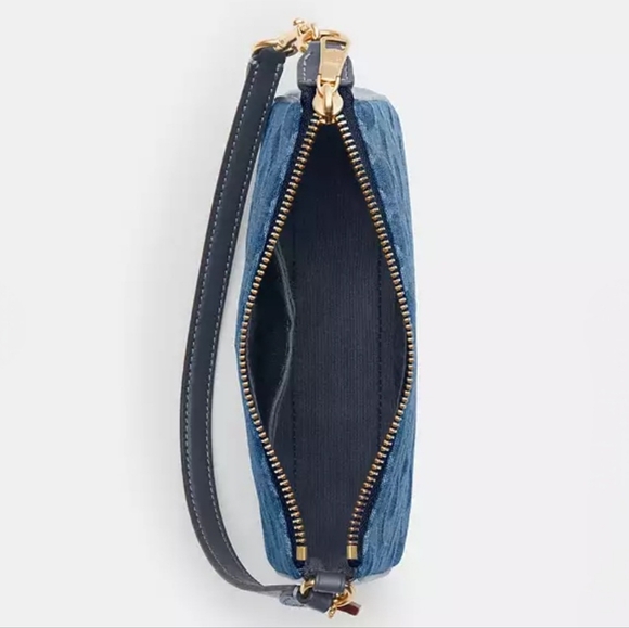 🔥NEW COACH Nolita 19 In Signature Denim, Navy Leather Trim, Gold Hardware - Picture 4 of 9